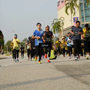 Runner Photo 6427517