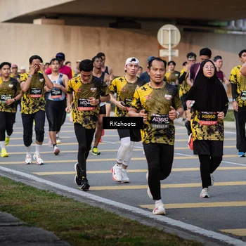 Runner Photo 6427533