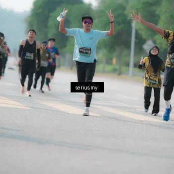 Runner Photo 6427566