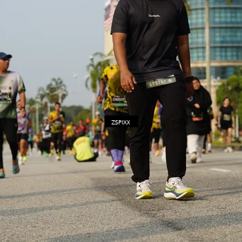 Runner Photo 6427573