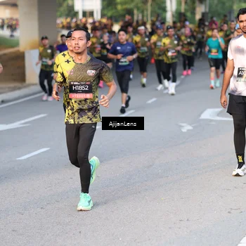 Runner Photo 6427575
