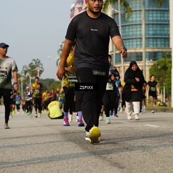 Runner Photo 6427578