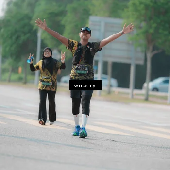 Runner Photo 6427583