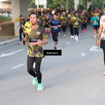 Runner Photo 6427585