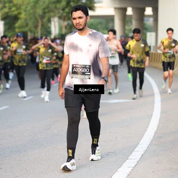 Runner Photo 6427596