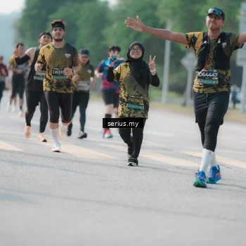 Runner Photo 6427601