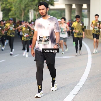 Runner Photo 6427603