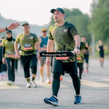 Runner Photo 6427612