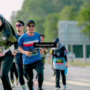 Runner Photo 6427614