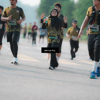 Runner Photo 6427618