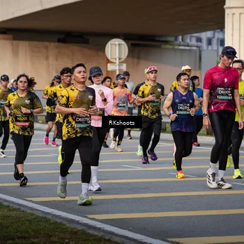 Runner Photo 6427625