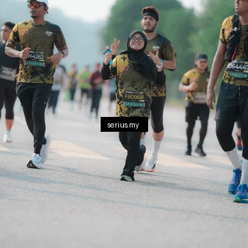 Runner Photo 6427637