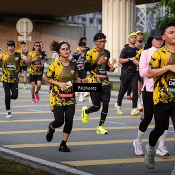 Runner Photo 6427645