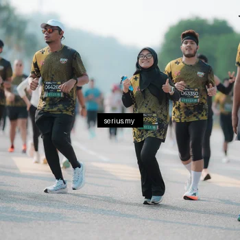 Runner Photo 6427648
