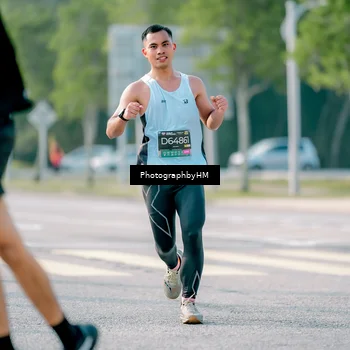 Runner Photo 6427649