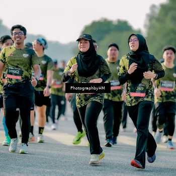 Runner Photo 6427667