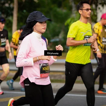 Runner Photo 6427669