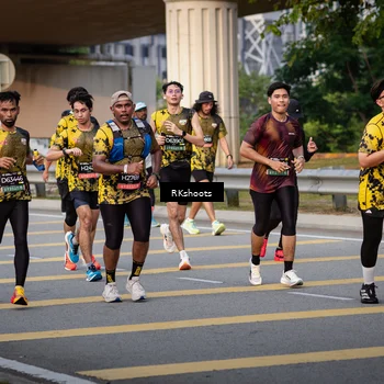 Runner Photo 6427689