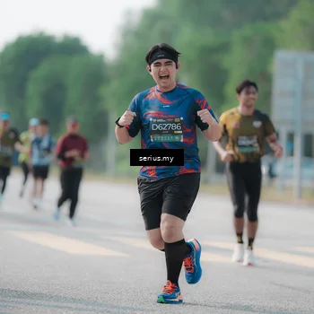 Runner Photo 6427699