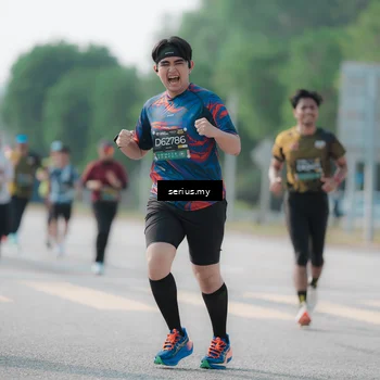 Runner Photo 6427700