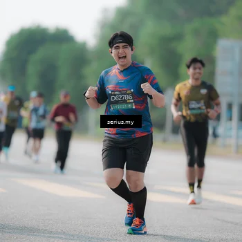 Runner Photo 6427701