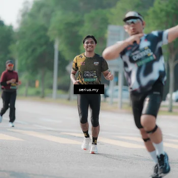 Runner Photo 6427704