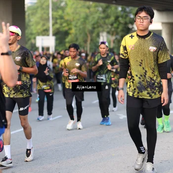 Runner Photo 6427710