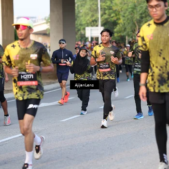 Runner Photo 6427759