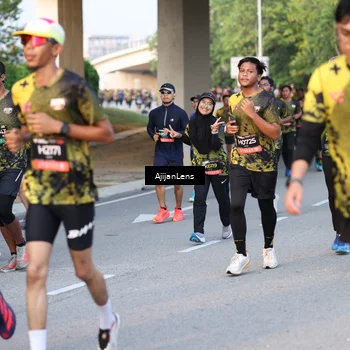Runner Photo 6427763