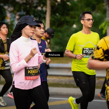 Runner Photo 6427791