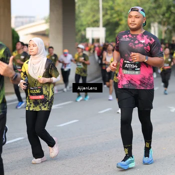 Runner Photo 6427792