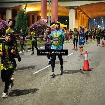 Runner Photo 6427801