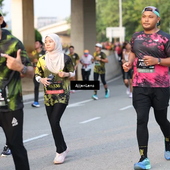 Runner Photo 6427806