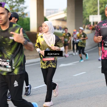 Runner Photo 6427816