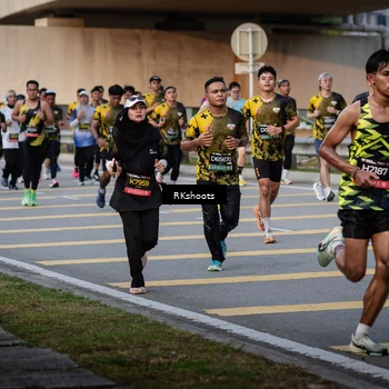 Runner Photo 6427835