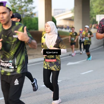 Runner Photo 6427842