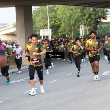 Runner Photo 6427849