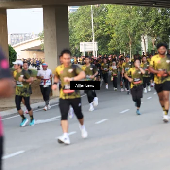 Runner Photo 6427850