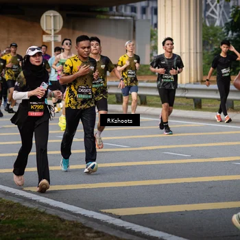 Runner Photo 6427856