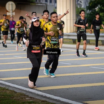 Runner Photo 6427872