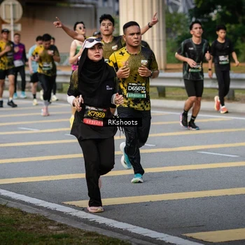 Runner Photo 6427883