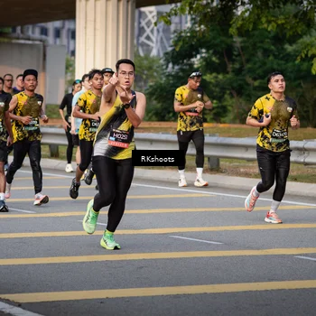Runner Photo 6427902