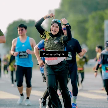 Runner Photo 6427921