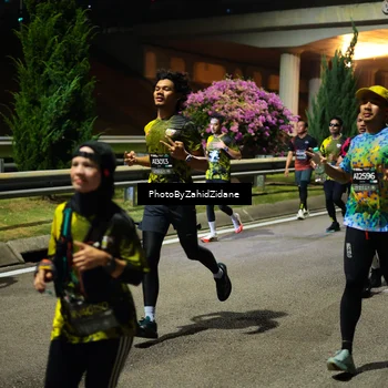 Runner Photo 6427936