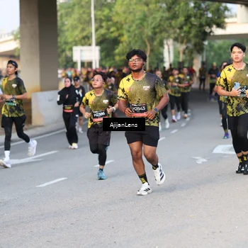 Runner Photo 6427940