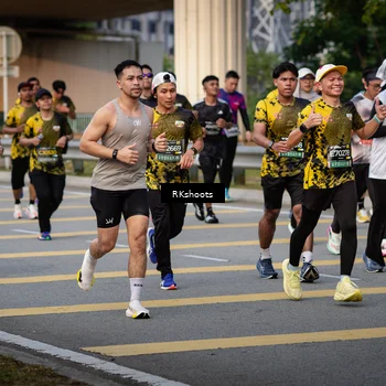 Runner Photo 6427974
