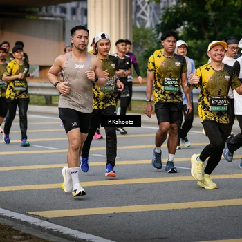 Runner Photo 6427988