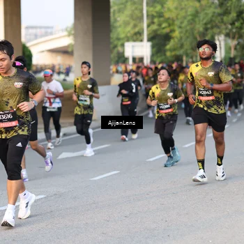 Runner Photo 6427999