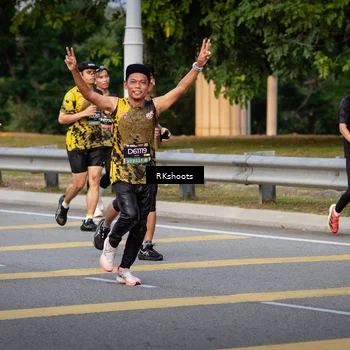 Runner Photo 6428028