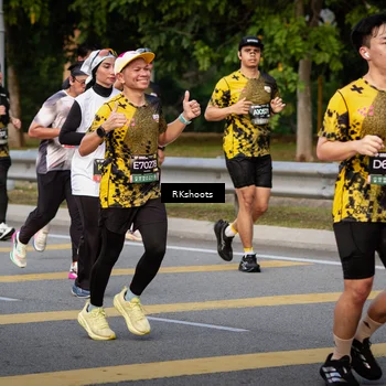 Runner Photo 6428031